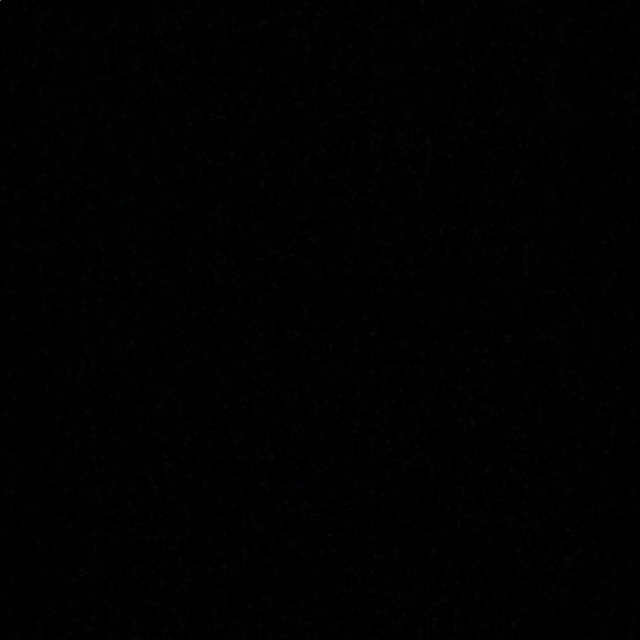 Meet your Posher, Madison - Picture 1 of 1